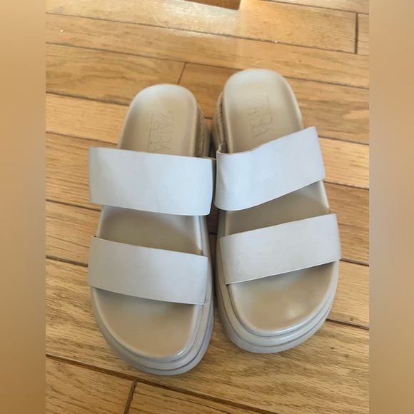 Zara - Slide Sandals - Picture 1 of 7